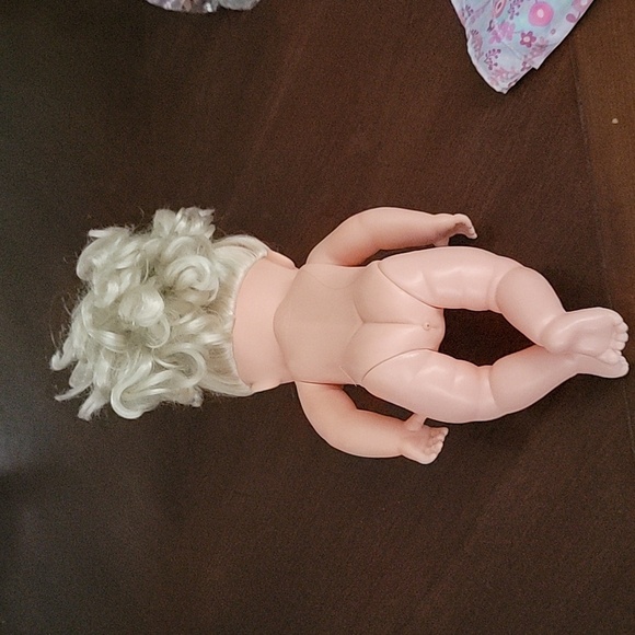 (J21) Baby Alive Doll - Picture 7 of 7